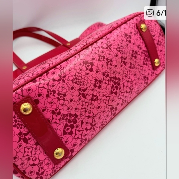 Louis Vuitton Takashi Murakami Cosmic Blossom Tote Dropping February 12th - Picture 4 of 9